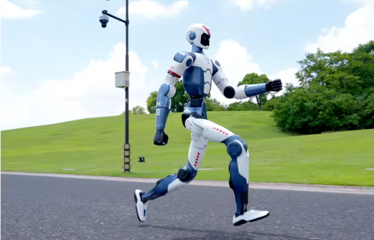 R1 Robot, Ultra-lightweight, fully customizable Unitree humanoid Robot